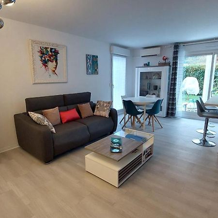 Charmant Appartement Residentiel Avec Terrasse, Jardin Privatif Et Piscine A Cannes Eksteriør bilde