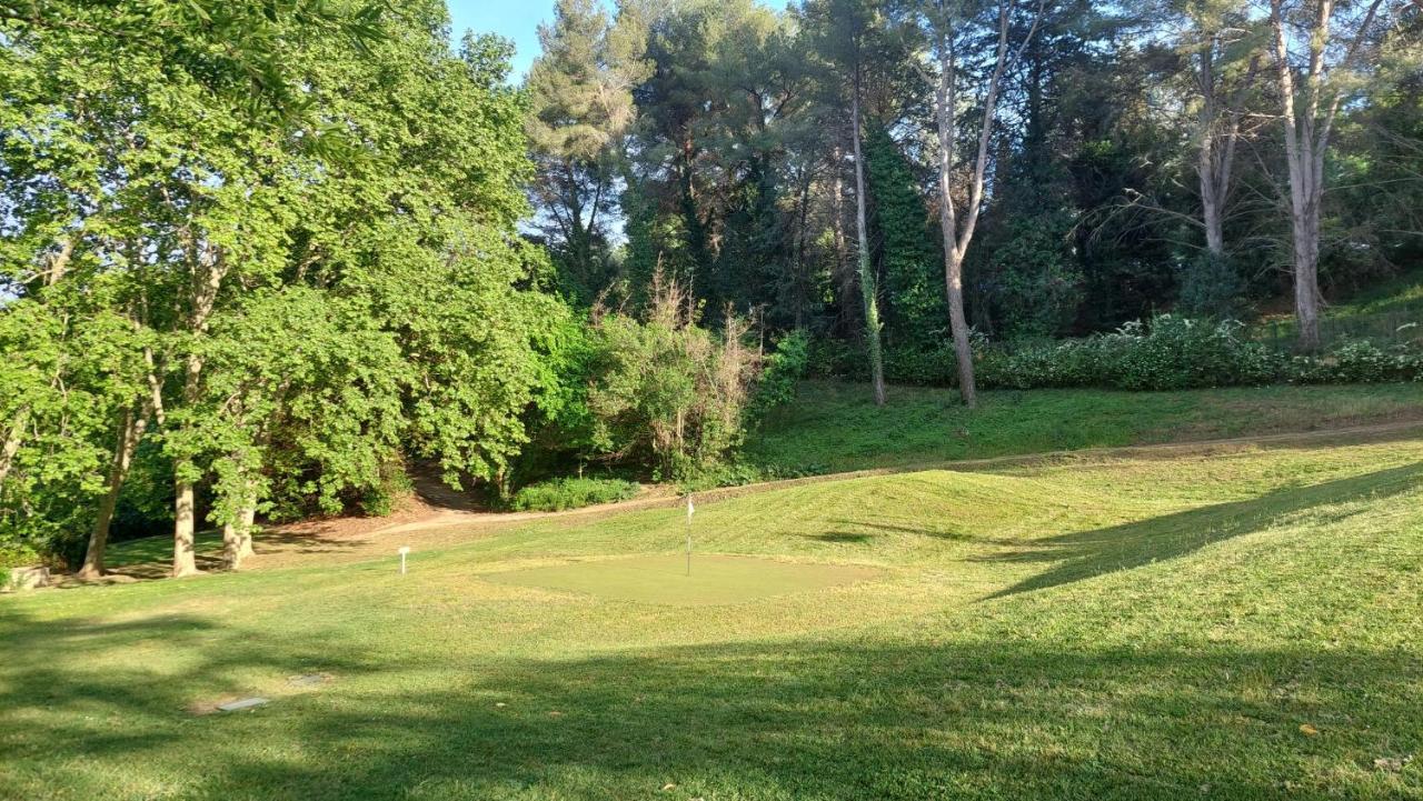 Charmant Appartement Residentiel Avec Terrasse, Jardin Privatif Et Piscine A Cannes Eksteriør bilde