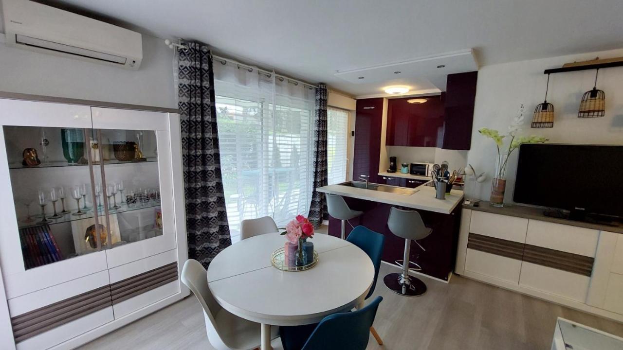 Charmant Appartement Residentiel Avec Terrasse, Jardin Privatif Et Piscine A Cannes Eksteriør bilde