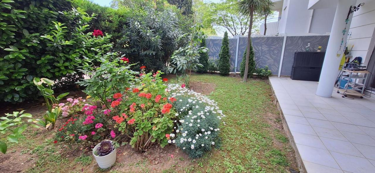 Charmant Appartement Residentiel Avec Terrasse, Jardin Privatif Et Piscine A Cannes Eksteriør bilde