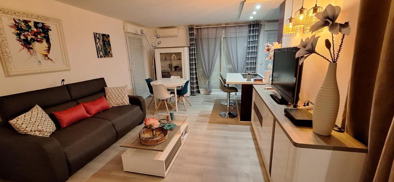 Charmant Appartement Residentiel Avec Terrasse, Jardin Privatif Et Piscine A Cannes Eksteriør bilde