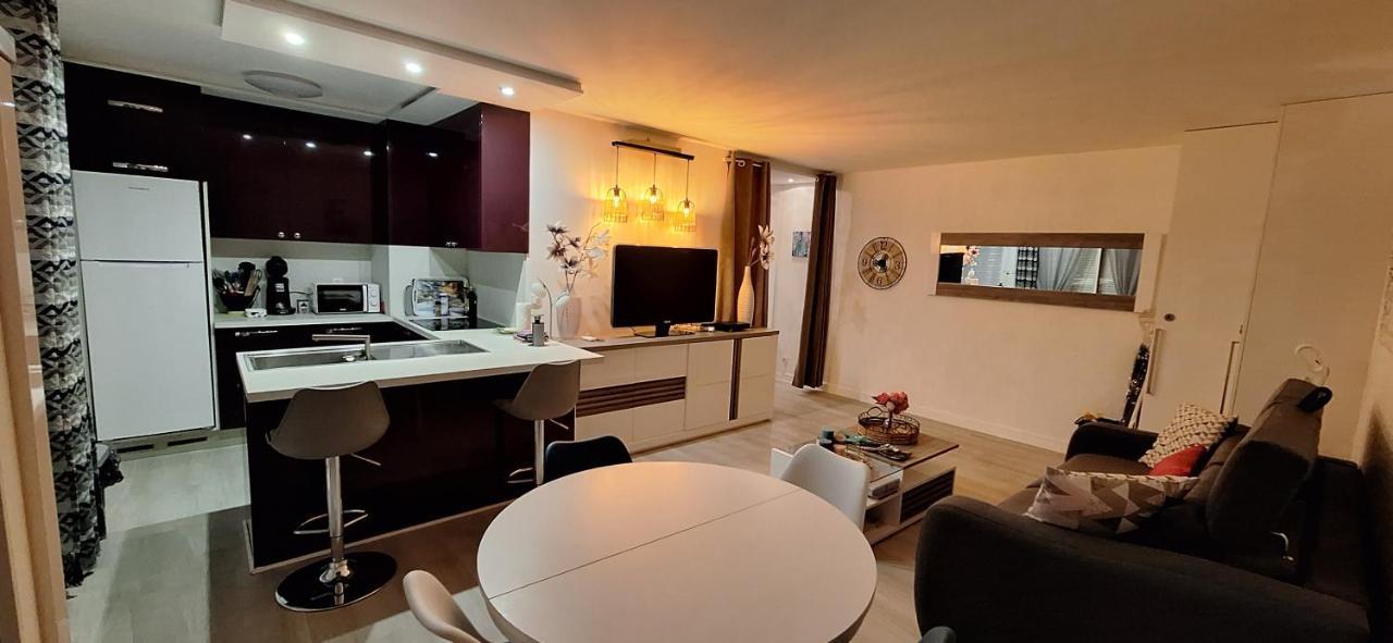 Charmant Appartement Residentiel Avec Terrasse, Jardin Privatif Et Piscine A Cannes Eksteriør bilde