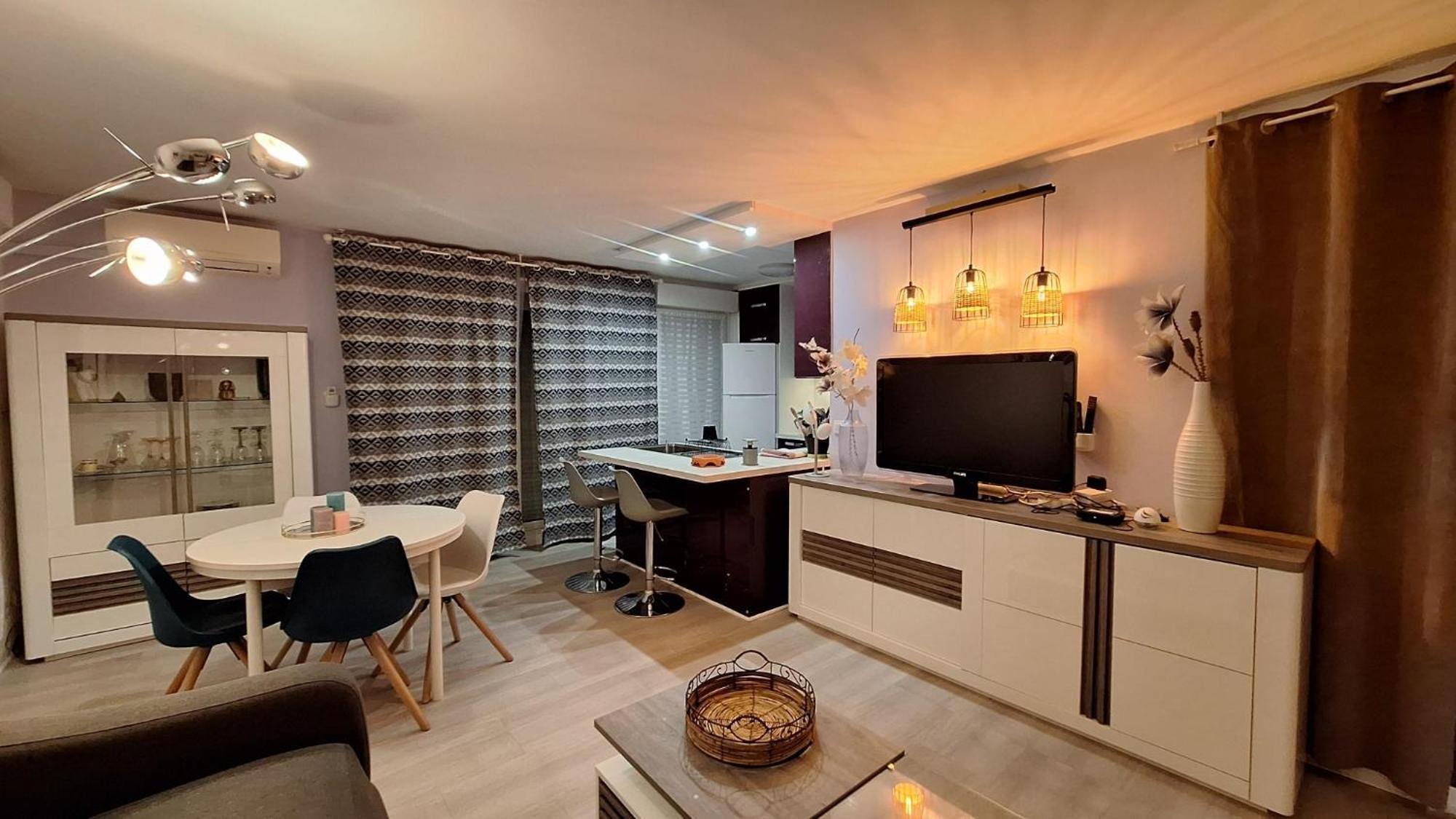 Charmant Appartement Residentiel Avec Terrasse, Jardin Privatif Et Piscine A Cannes Eksteriør bilde